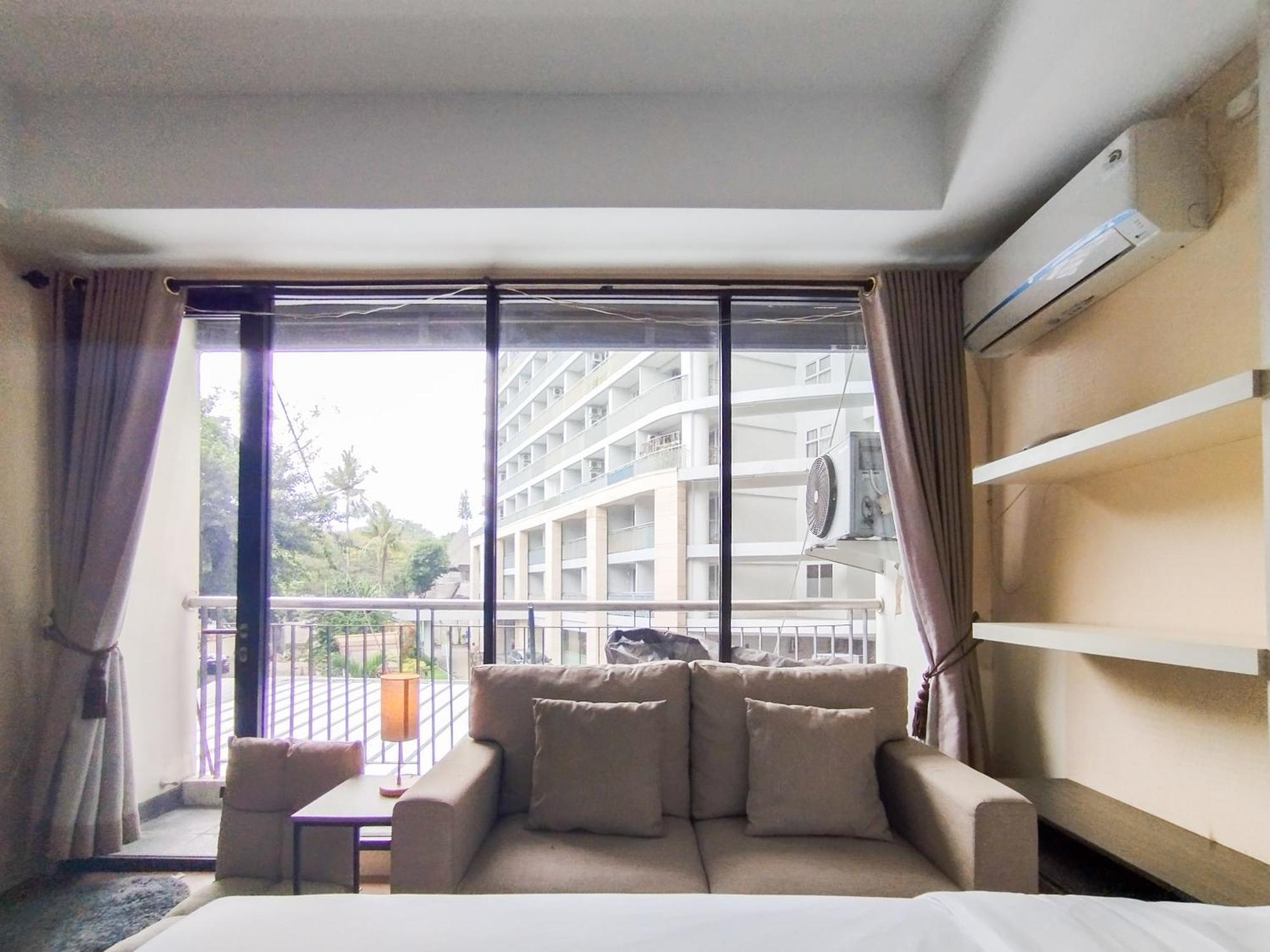 Simply And Comfy Studio Room Apartment Beverly Dago By Travelio Bandung Dış mekan fotoğraf