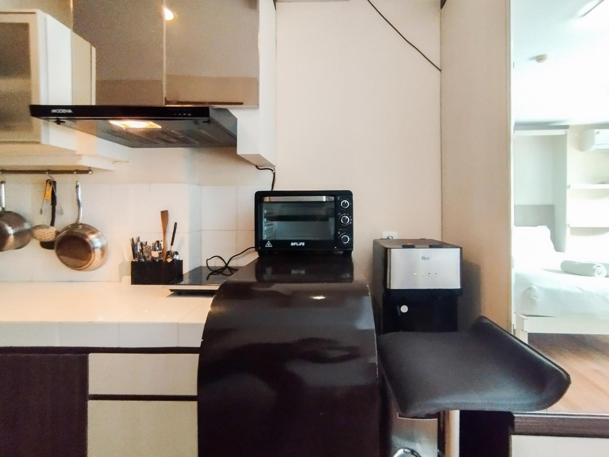 Simply And Comfy Studio Room Apartment Beverly Dago By Travelio Bandung Dış mekan fotoğraf